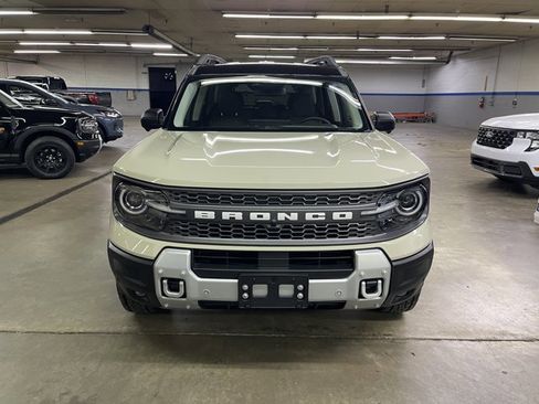 Certified 2025 Ford Bronco Sport Badlands image 2