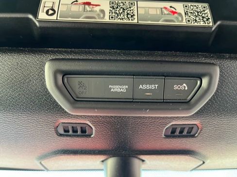 Used 2023 Jeep Wrangler Unlimited Sahara w/ Cold Weather Group AWD/4WD image 24