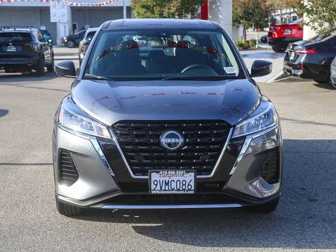Certified 2025 Nissan Kicks Play S FWD image 2