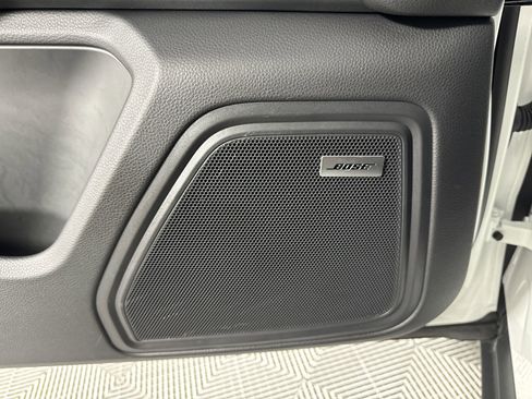 Certified 2025 Porsche Macan image 22