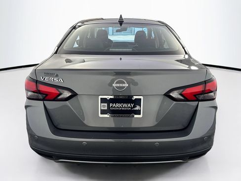 Used 2025 Nissan Versa SV FWD image 19