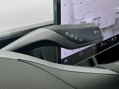 Used 2023 Tesla Model 3 Standard Range RWD image 24