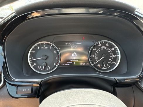 Used 2024 INFINITI QX60 Pure FWD image 11