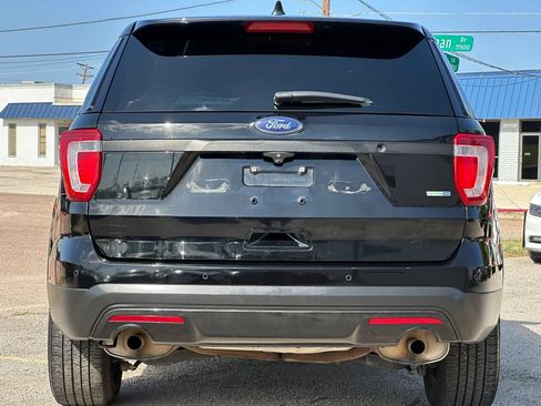 Used 2017 Ford Explorer 4WD Police Interceptor image 6