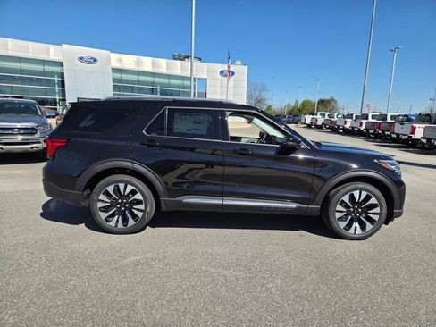 New 2026 Ford Explorer Platinum w/ LUX Leather Package image 11