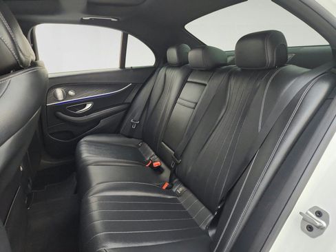 Used 2020 Mercedes-Benz E 350 Sedan image 28