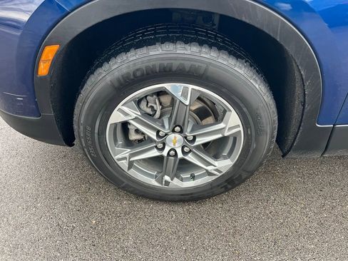 Used 2023 Chevrolet Blazer LT image 13