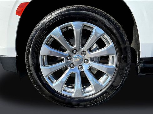 Used 2022 Chevrolet Tahoe Premier AWD/4WD image 37