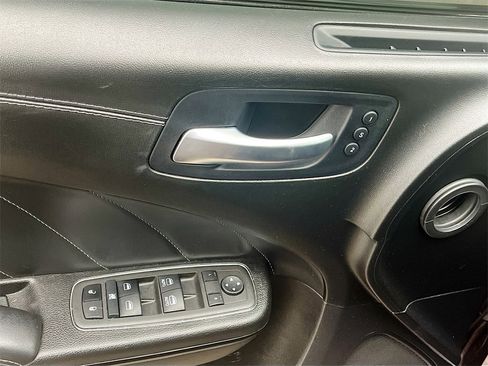 Used 2022 Dodge Charger R/T w/ Plus Group image 17