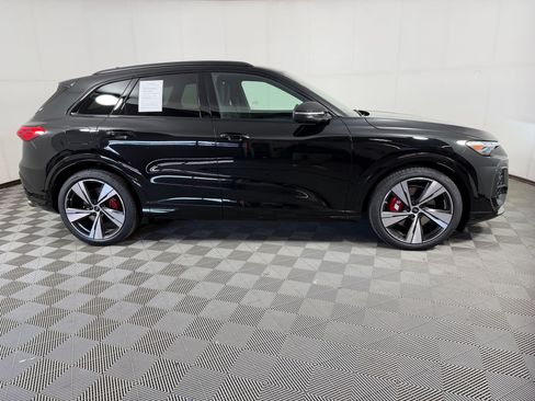 Used 2025 Audi SQ5 Premium Plus AWD/4WD image 8