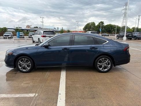 Used 2024 Honda Accord EX image 3
