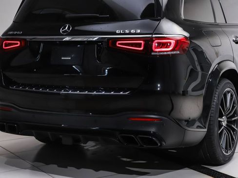 Used 2023 Mercedes-Benz GLS 63 AMG 4MATIC image 4