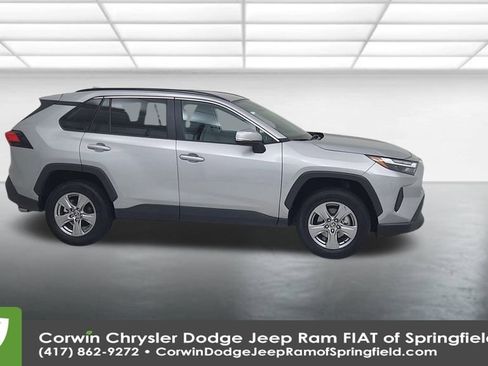 Used 2024 Toyota RAV4 XLE image 17