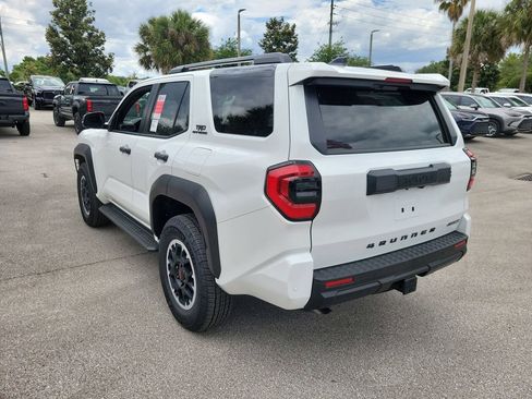 New 2026 Toyota 4Runner TRD Off-Road Premium AWD/4WD image 4
