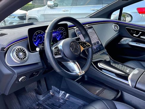 Used 2023 Mercedes-Benz EQE 350+ 4MATIC Sedan w/ Exclusive Trim Package image 17