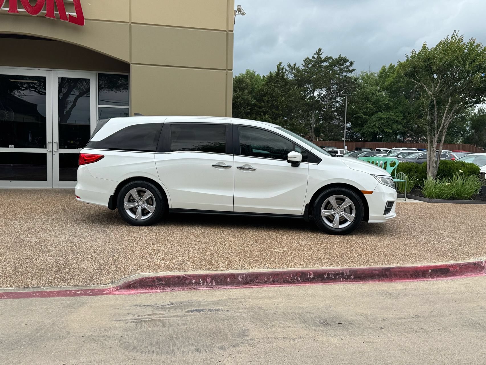 Used 2020 Honda Odyssey EX-L image 7
