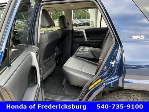 Used 2024 Toyota 4Runner SR5 Premium w/ Moonroof Package AWD/4WD image 29