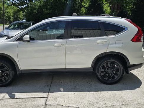 Used 2016 Honda CR-V EX-L image 2