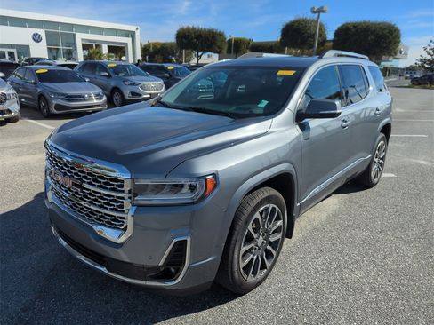 Used 2020 GMC Acadia Denali w/ Technology Package image 10