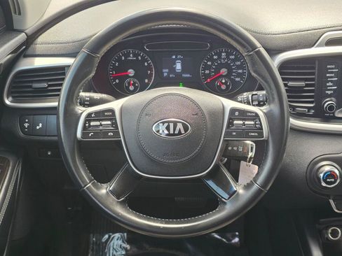Used 2019 Kia Sorento S AWD/4WD image 20