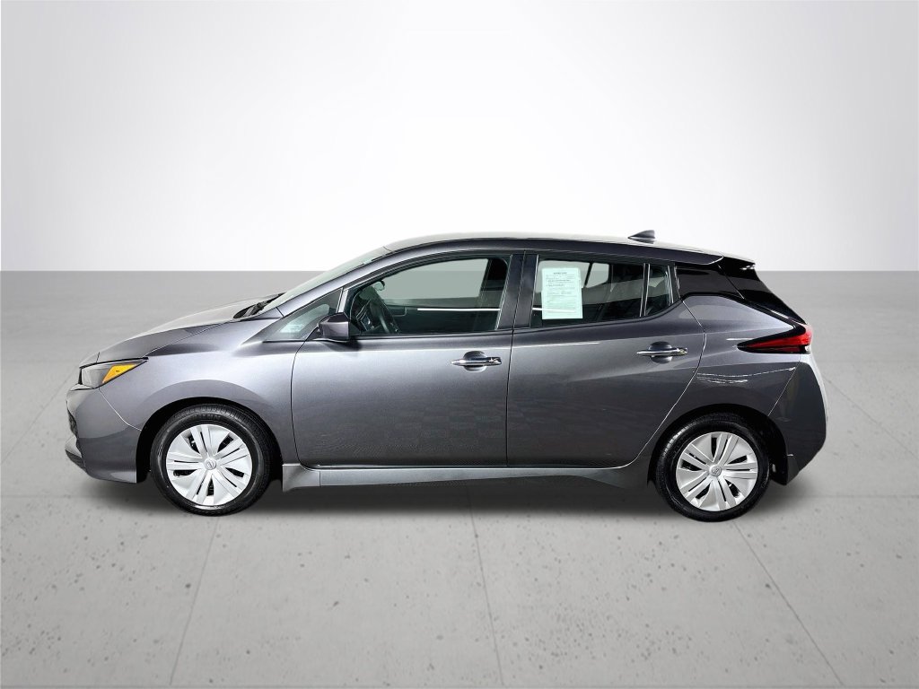 Used 2025 Nissan Leaf S FWD image 9
