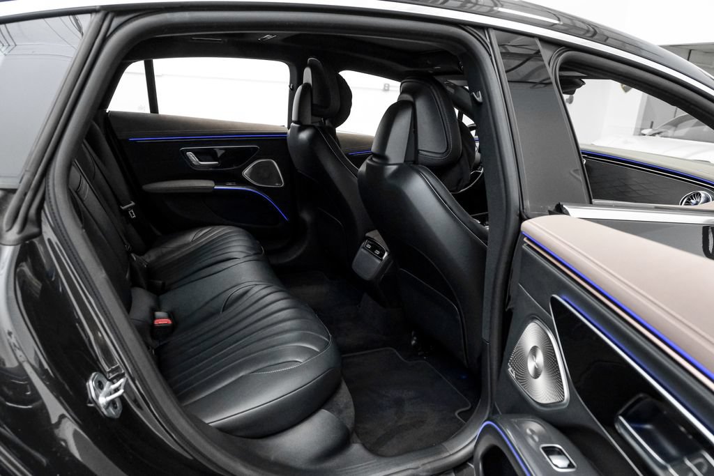 Used 2023 Mercedes-Benz EQS 450+ Sedan image 29