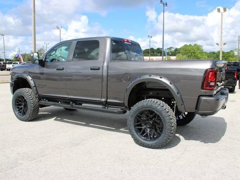 Used 2026 RAM 2500 Big Horn AWD/4WD image 7