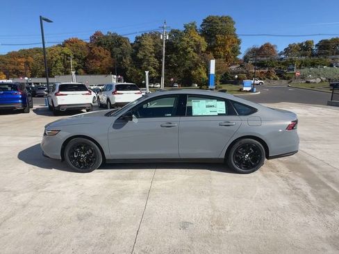 New 2025 Honda Accord SE image 6