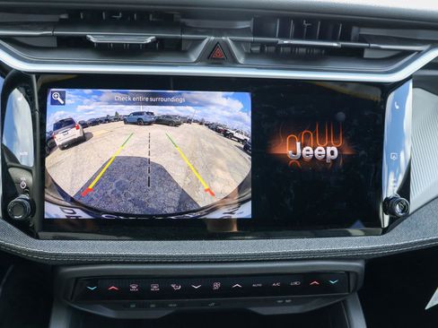 New 2026 Jeep Cherokee Laredo AWD/4WD image 23
