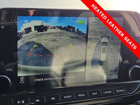 Used 2024 Nissan Pathfinder SL image 20