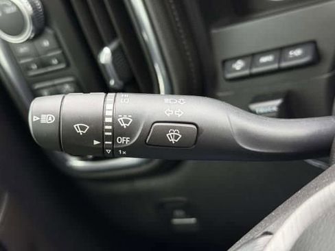 Used 2022 GMC Sierra 2500 Denali w/ Denali Black Diamond Edition image 22