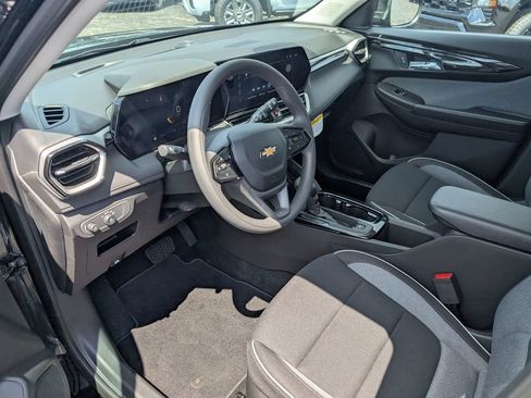New 2026 Chevrolet TrailBlazer LT w/ Driver Confidence Package FWD image 12