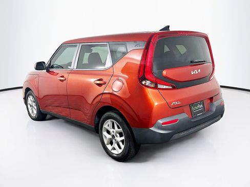 Used 2022 Kia Soul LX w/ Technology Package FWD image 5