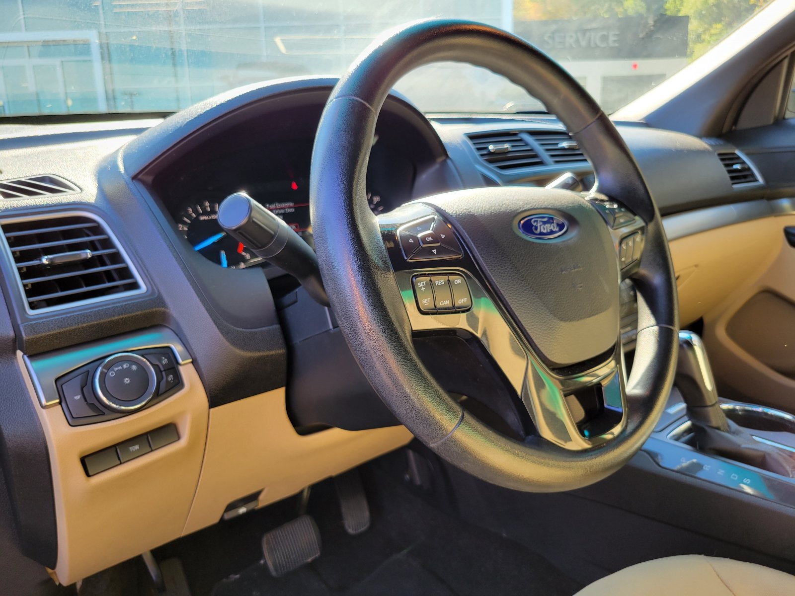 Used 2017 Ford Explorer 4WD image 11