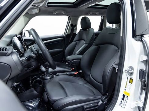 Used 2024 MINI Cooper S image 22