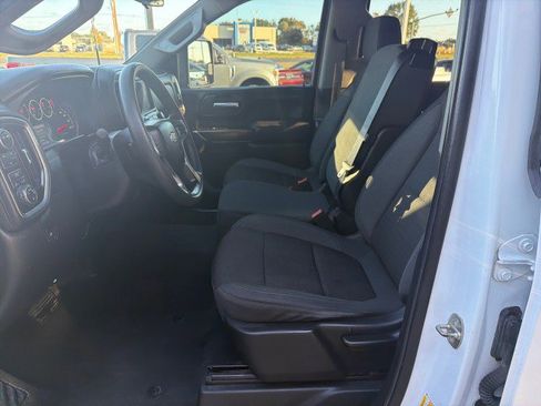 Used 2021 Chevrolet Silverado 2500 LT w/ Z71 Off-Road Package image 3