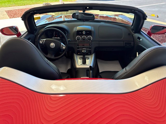 Used 2009 Saturn Sky w/ Premium Trim Package RWD image 25