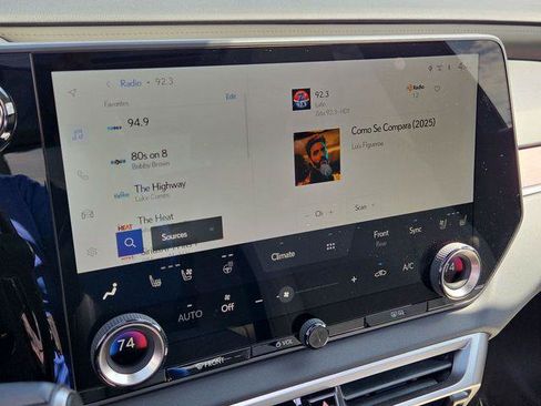 Certified 2025 Lexus RX 350 w/ Convenience Package AWD/4WD image 16