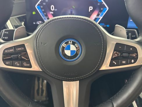 Used 2024 BMW X5 xDrive50e w/ M Sport Package AWD/4WD image 16