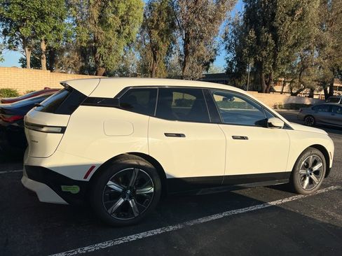 Certified 2024 BMW iX xDrive50 w/ Sport Package image 7