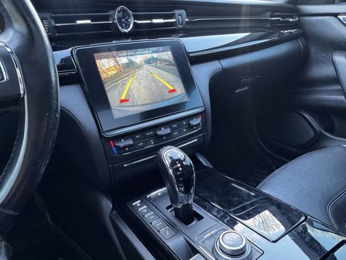 Used 2018 Maserati Quattroporte S image 16