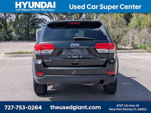 Used 2014 Jeep Grand Cherokee Laredo w/ Security & Convenience Group AWD/4WD image 4