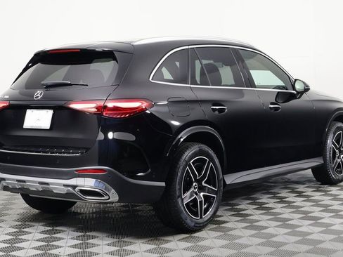 New 2026 Mercedes-Benz GLC 300 image 2