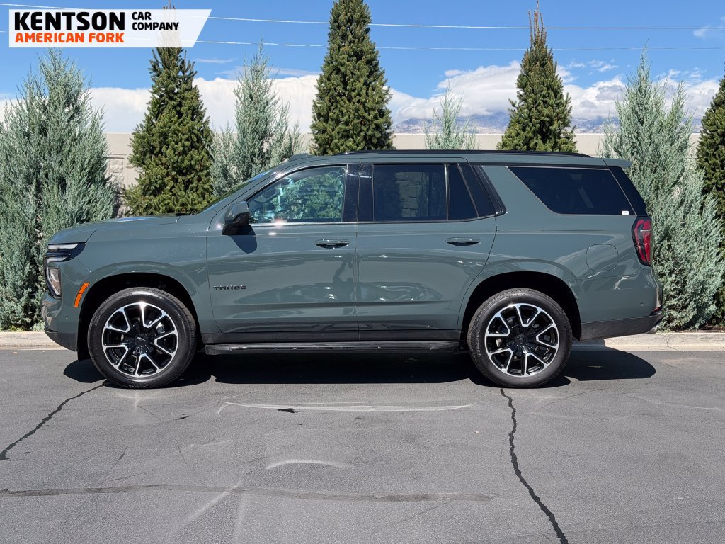 Used 2026 Chevrolet Tahoe RST AWD/4WD image 4