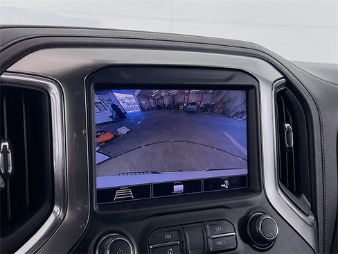Used 2020 Chevrolet Silverado 1500 RST image 14