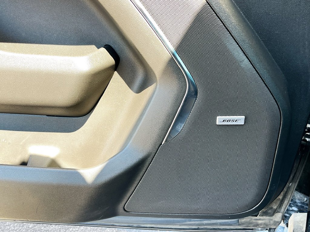 Used 2022 Chevrolet Tahoe High Country RWD image 18