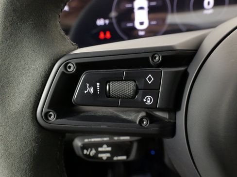 Used 2023 Porsche Taycan GTS image 43