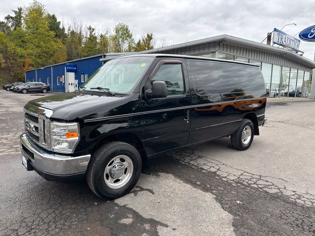 Used 2008 Ford E-250 and Econoline 250 RWD image 1