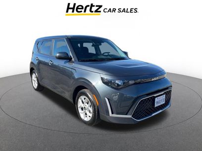 Used 2025 Kia Soul LX w/ LX Technology Package