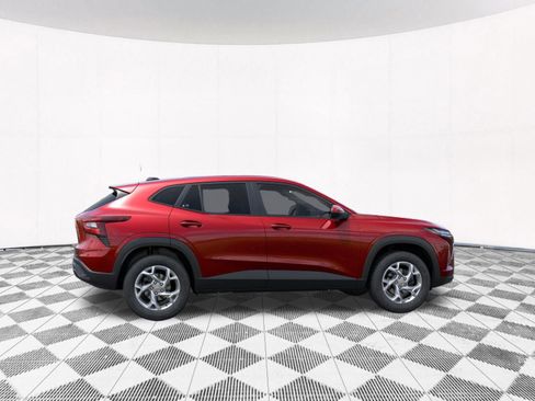 New 2026 Chevrolet Trax LS w/ LS Convenience Package FWD image 12